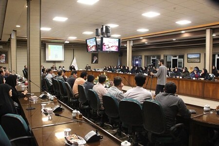 آموزش فرآیندی بیپایان است/ مدرسه تابستانی بر آموزش فرایند صحیح ارائه کتاب و خدمات دیجیتالی متمرکز است