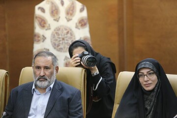 آیین رونمایی مجموعه شعر"شام اود" در کتابخانه مرکزی پارک شهر