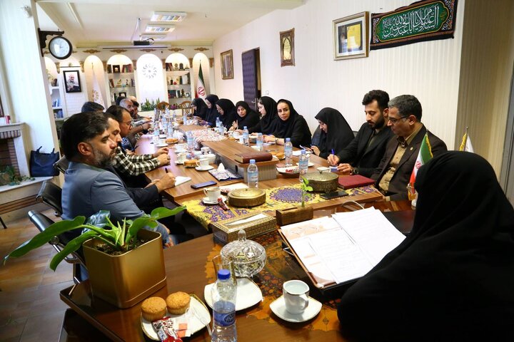 نشست خبری مدیرکل کتابخانههای عمومی مازندران با اصحاب رسانه