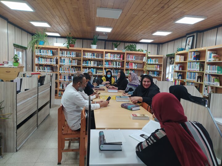 هدف مهم کتابخانه مدرسه بندر انزلی تربیت آیندهسازان سرزمین عزیزمان از کودکی است