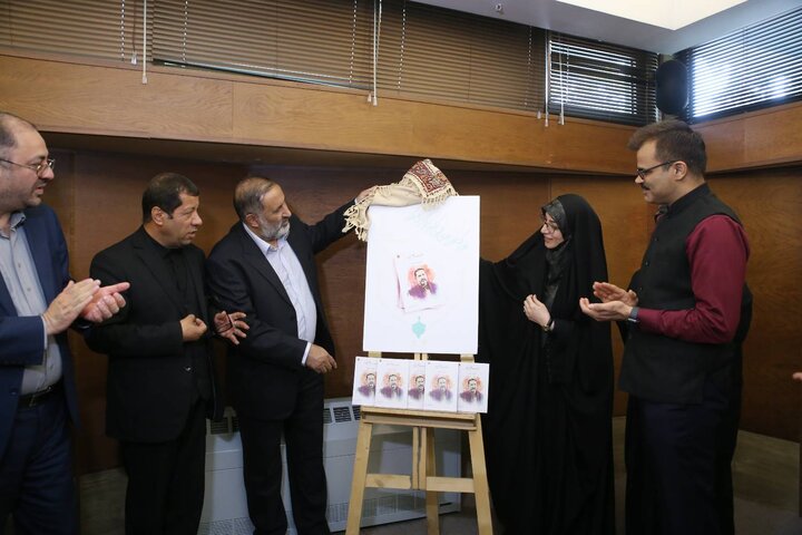 شعر رسای قزوه در هنگام لکنت زبانها