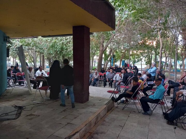 عصر شعر عاشورایی در کتابخانه شهید مطهری اشتهارد برگزار شد