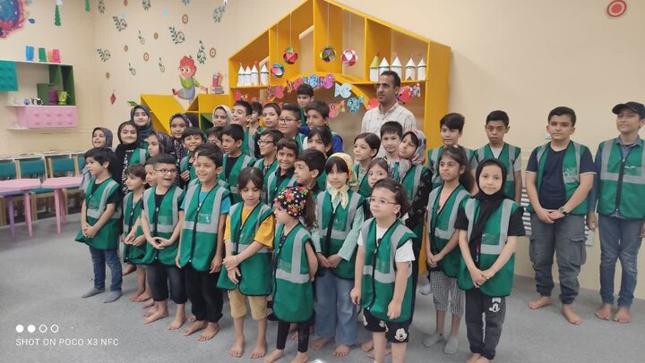 کارگاه‌ آموزشی آشنایی با فضای سبز و محیط‌ زیست در چهار کتابخانه عمومی قم برگزار شد