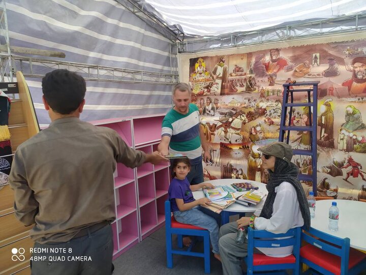 قدمگاه کتاب اربعین در موکب شین افتتاح شد