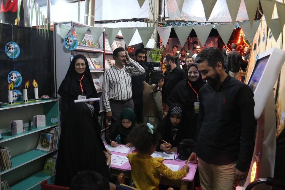 بهرهبرداری از ۲ کتابخانه و بازدید از موکبهای نهاد در ۵ استان مرزی کشور