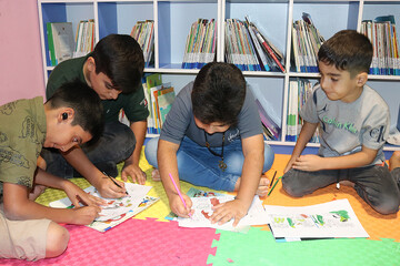 دومین روز فعالیت موکب فرهنگی- خدماتی اداره کل کتابخانه های عمومی استان ایلام