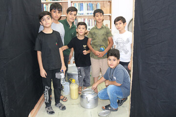 دومین روز فعالیت موکب فرهنگی- خدماتی اداره کل کتابخانه های عمومی استان ایلام