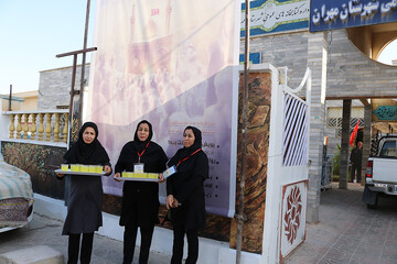 سومین روز فعالیت موکب فرهنگی- خدماتی اداره کل کتابخانه های عمومی استان ایلام