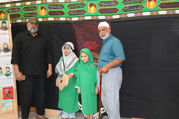 سومین روز فعالیت موکب فرهنگی- خدماتی اداره کل کتابخانه های عمومی استان ایلام