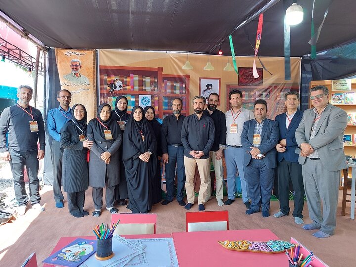 بازدید دبیرکل نهاد کتابخانههای عمومی کشور از موکب «کتابخانه حسینی»