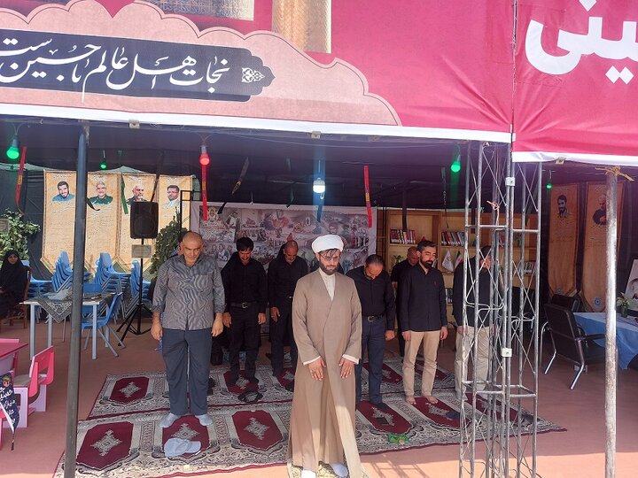 بازدید دبیرکل نهاد کتابخانههای عمومی کشور از موکب «کتابخانه حسینی»