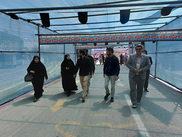 بازدید دبیرکل نهاد کتابخانههای عمومی کشور از موکب «کتابخانه حسینی»