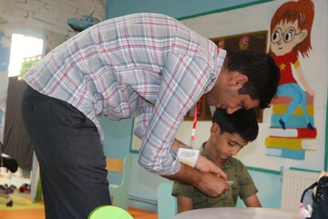 چهارمین روز فعالیت موکب فرهنگی- خدماتی اداره کل کتابخانه های عمومی استان ایلام
