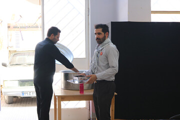 هفتمین روز فعالیت موکب فرهنگی اداره کل کتابخانه های عمومی استان ایلام