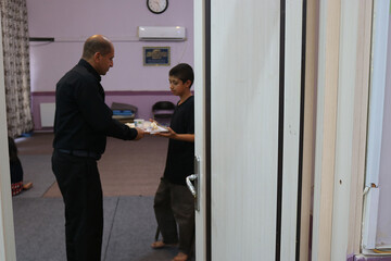 هفتمین روز فعالیت موکب فرهنگی اداره کل کتابخانه های عمومی استان ایلام