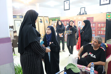 هفتمین روز فعالیت موکب فرهنگی اداره کل کتابخانه های عمومی استان ایلام