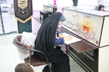 هفتمین روز فعالیت موکب فرهنگی اداره کل کتابخانه های عمومی استان ایلام