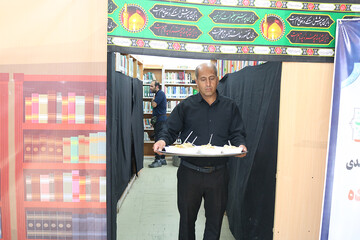 هفتمین روز فعالیت موکب فرهنگی اداره کل کتابخانه های عمومی استان ایلام