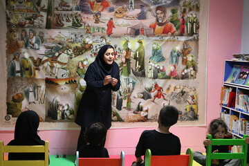 هفتمین روز فعالیت موکب فرهنگی اداره کل کتابخانه های عمومی استان ایلام