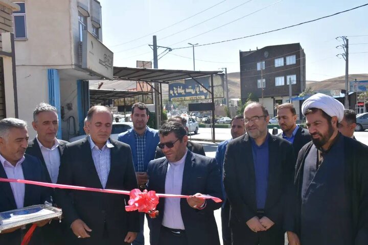 پروژه محوطه سازی کتابخانه عمومی حکمت شهرستان بستان آباد افتتاح شد