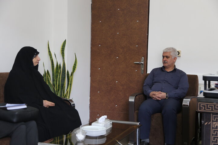 دیدار مدیرکل کتابخانههای عمومی با مدیرکل دفتر امور روستایی و شوراهای استانداری مازندران