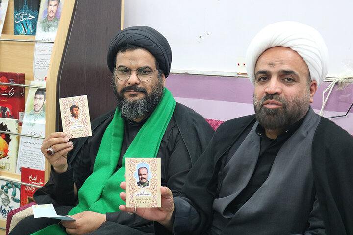 نماینده ولی فقیه در ایلام و رئیس سازمان بسیج طلاب و روحانیون کشور از موکب اربعین بازدید کردند