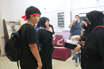 هشتمین روز فعالیت موکب فرهنگی- خدماتی اداره کل کتابخانه های عمومی استان ایلام