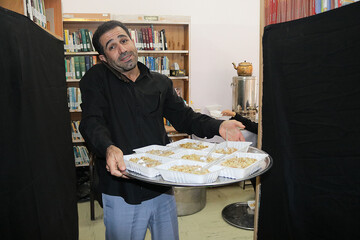 هشتمین روز فعالیت موکب فرهنگی- خدماتی اداره کل کتابخانه های عمومی استان ایلام