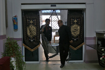 هشتمین روز فعالیت موکب فرهنگی- خدماتی اداره کل کتابخانه های عمومی استان ایلام