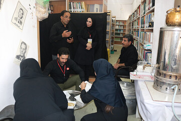 هشتمین روز فعالیت موکب فرهنگی- خدماتی اداره کل کتابخانه های عمومی استان ایلام