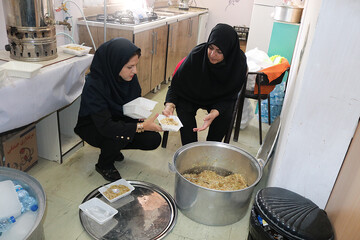 هشتمین روز فعالیت موکب فرهنگی- خدماتی اداره کل کتابخانه های عمومی استان ایلام