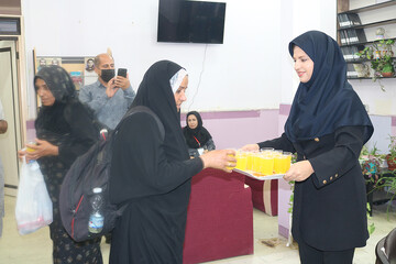 هشتمین روز فعالیت موکب فرهنگی- خدماتی اداره کل کتابخانه های عمومی استان ایلام