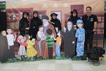 هشتمین روز فعالیت موکب فرهنگی- خدماتی اداره کل کتابخانه های عمومی استان ایلام