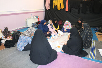 هشتمین روز فعالیت موکب فرهنگی- خدماتی اداره کل کتابخانه های عمومی استان ایلام