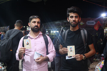 اجرای پویش زیارت نیابتی شهدا موکب فرهنگی- خدماتی اداره کل کتابخانه های عمومی استان ایلام