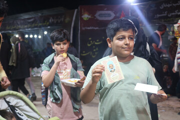 اجرای پویش زیارت نیابتی شهدا موکب فرهنگی- خدماتی اداره کل کتابخانه های عمومی استان ایلام