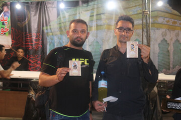 اجرای پویش زیارت نیابتی شهدا موکب فرهنگی- خدماتی اداره کل کتابخانه های عمومی استان ایلام