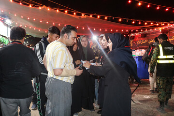 اجرای پویش زیارت نیابتی شهدا موکب فرهنگی- خدماتی اداره کل کتابخانه های عمومی استان ایلام