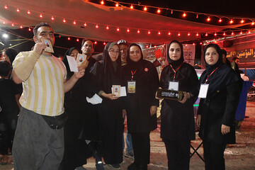 اجرای پویش زیارت نیابتی شهدا موکب فرهنگی- خدماتی اداره کل کتابخانه های عمومی استان ایلام