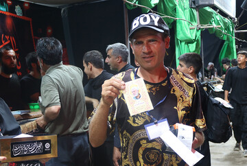 اجرای پویش زیارت نیابتی شهدا موکب فرهنگی- خدماتی اداره کل کتابخانه های عمومی استان ایلام