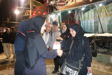 اجرای پویش زیارت نیابتی شهدا موکب فرهنگی- خدماتی اداره کل کتابخانه های عمومی استان ایلام