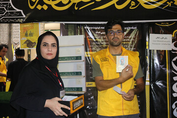 اجرای پویش زیارت نیابتی شهدا موکب فرهنگی- خدماتی اداره کل کتابخانه های عمومی استان ایلام