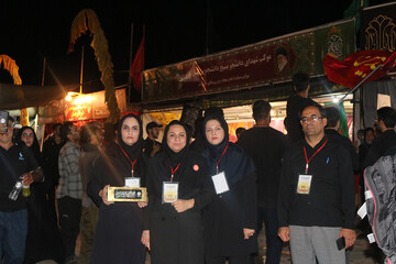 اجرای پویش زیارت نیابتی شهدا موکب فرهنگی- خدماتی اداره کل کتابخانه های عمومی استان ایلام