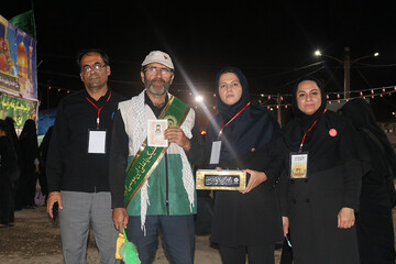 اجرای پویش زیارت نیابتی شهدا موکب فرهنگی- خدماتی اداره کل کتابخانه های عمومی استان ایلام