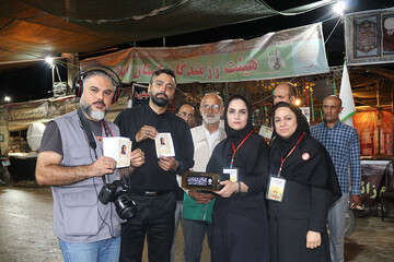 اجرای پویش زیارت نیابتی شهدا موکب فرهنگی- خدماتی اداره کل کتابخانه های عمومی استان ایلام