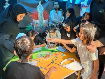 موکب اداره کل کتابخانه‌های عمومی استان تهران در مسیر پیاده‌روی جاماندگان اربعین