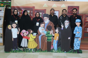 نهمین روز فعالیت موکب فرهنگی- خدماتی اداره کل کتابخانه های عمومی استان ایلام