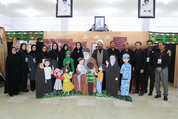 نهمین روز فعالیت موکب فرهنگی- خدماتی اداره کل کتابخانه های عمومی استان ایلام