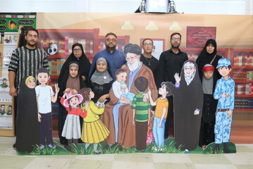 نهمین روز فعالیت موکب فرهنگی- خدماتی اداره کل کتابخانه های عمومی استان ایلام