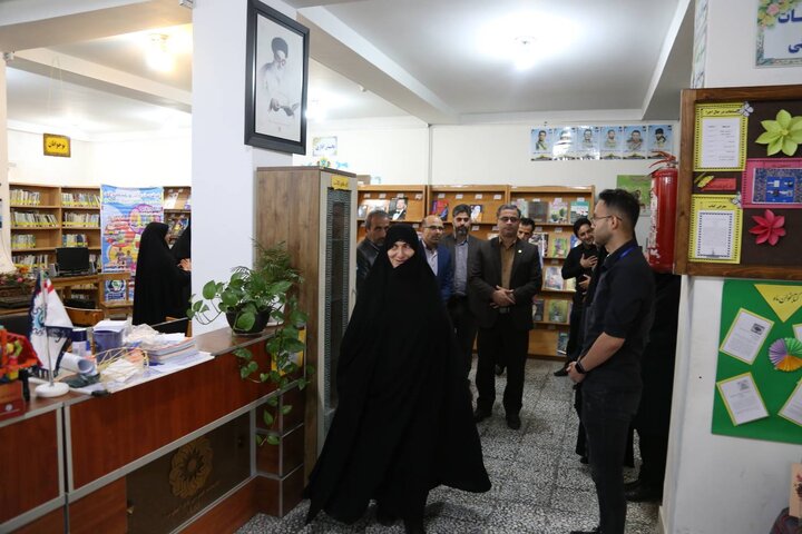 دیدار مدیرکل کتابخانههای عمومی مازندران با سرپرست فرمانداری شهرستان نکا